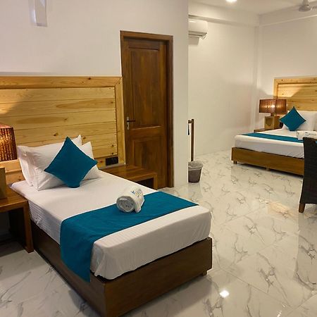 Trinco Beach Resort Тринкомали Экстерьер фото
