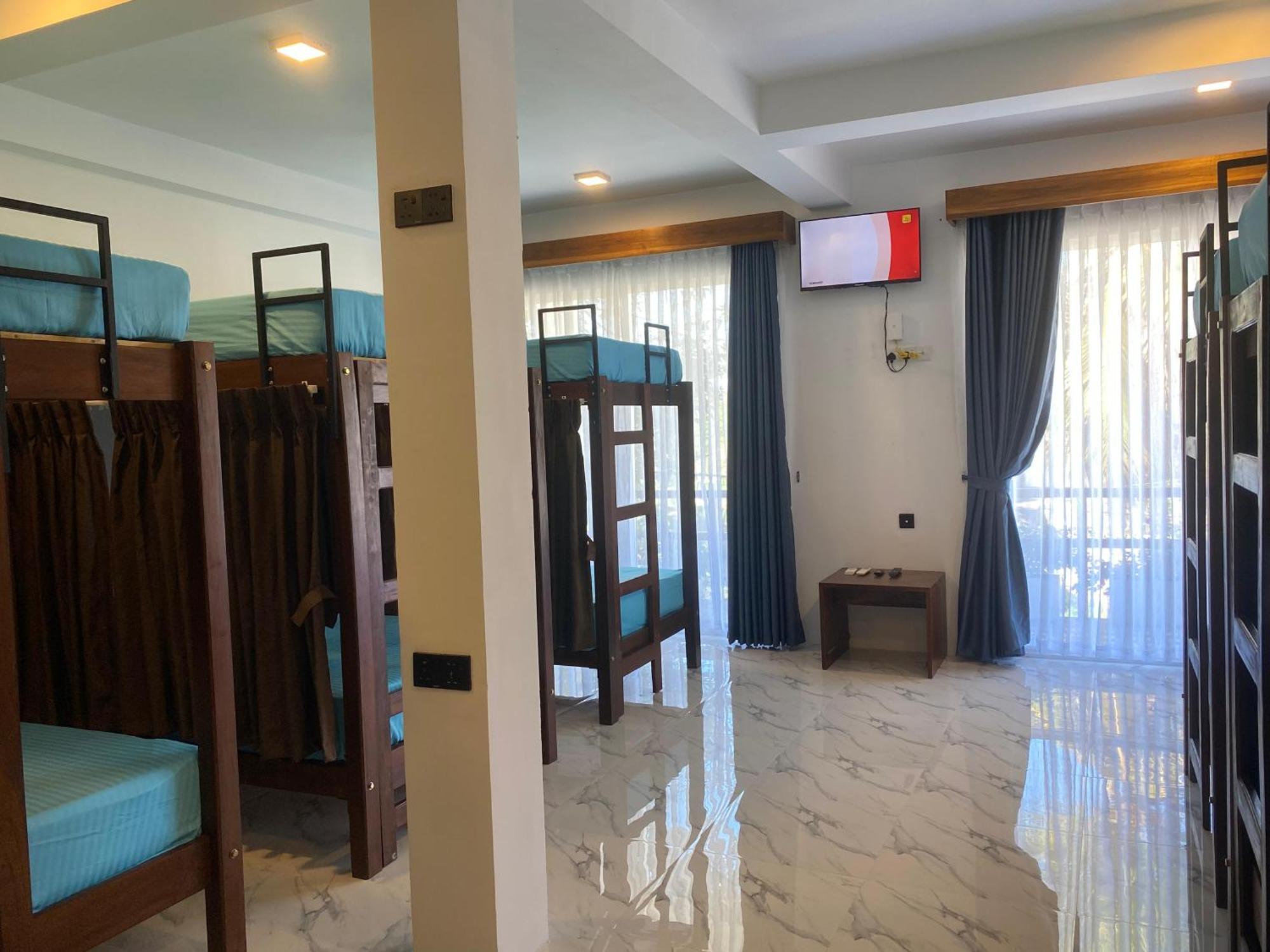 Trinco Beach Resort Тринкомали Экстерьер фото