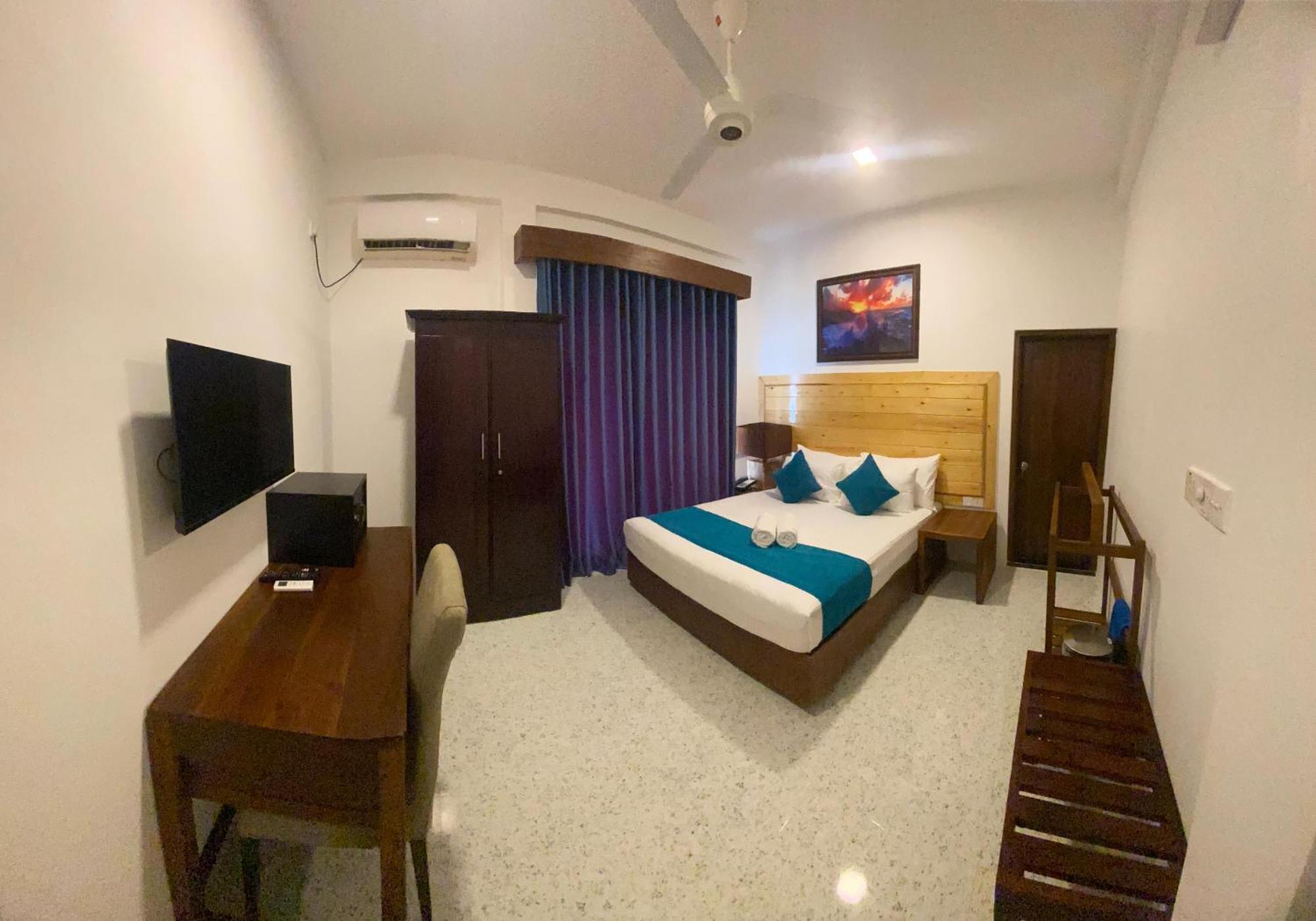 Trinco Beach Resort Тринкомали Экстерьер фото